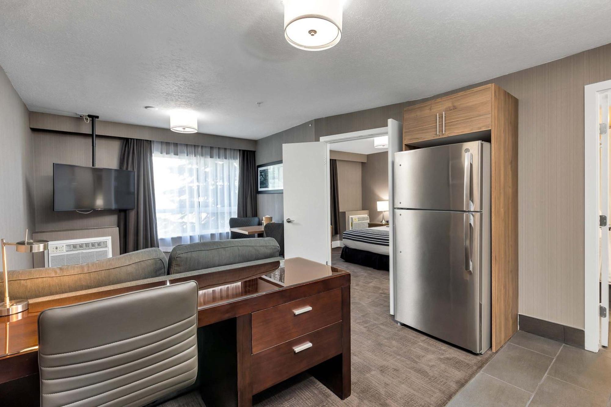 Sandman Hotel גראנדה פראירי מראה חיצוני תמונה